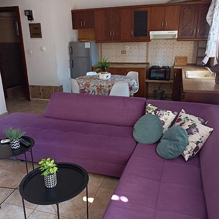 Blue Moon Accommodation Nea Michaniona Esterno foto