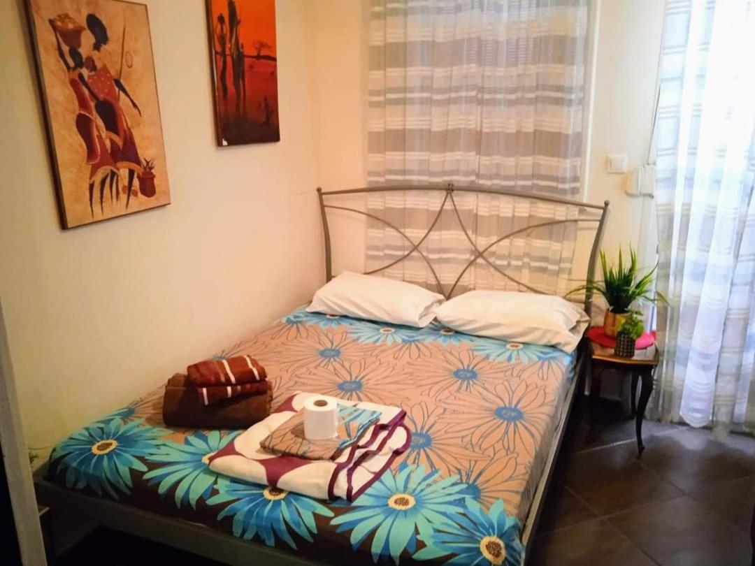 Blue Moon Accommodation Nea Michaniona Esterno foto